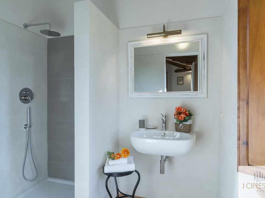 Villa I Cipressini Piscina Riscaldata Spa Toscana بيينْسا المظهر الخارجي الصورة
