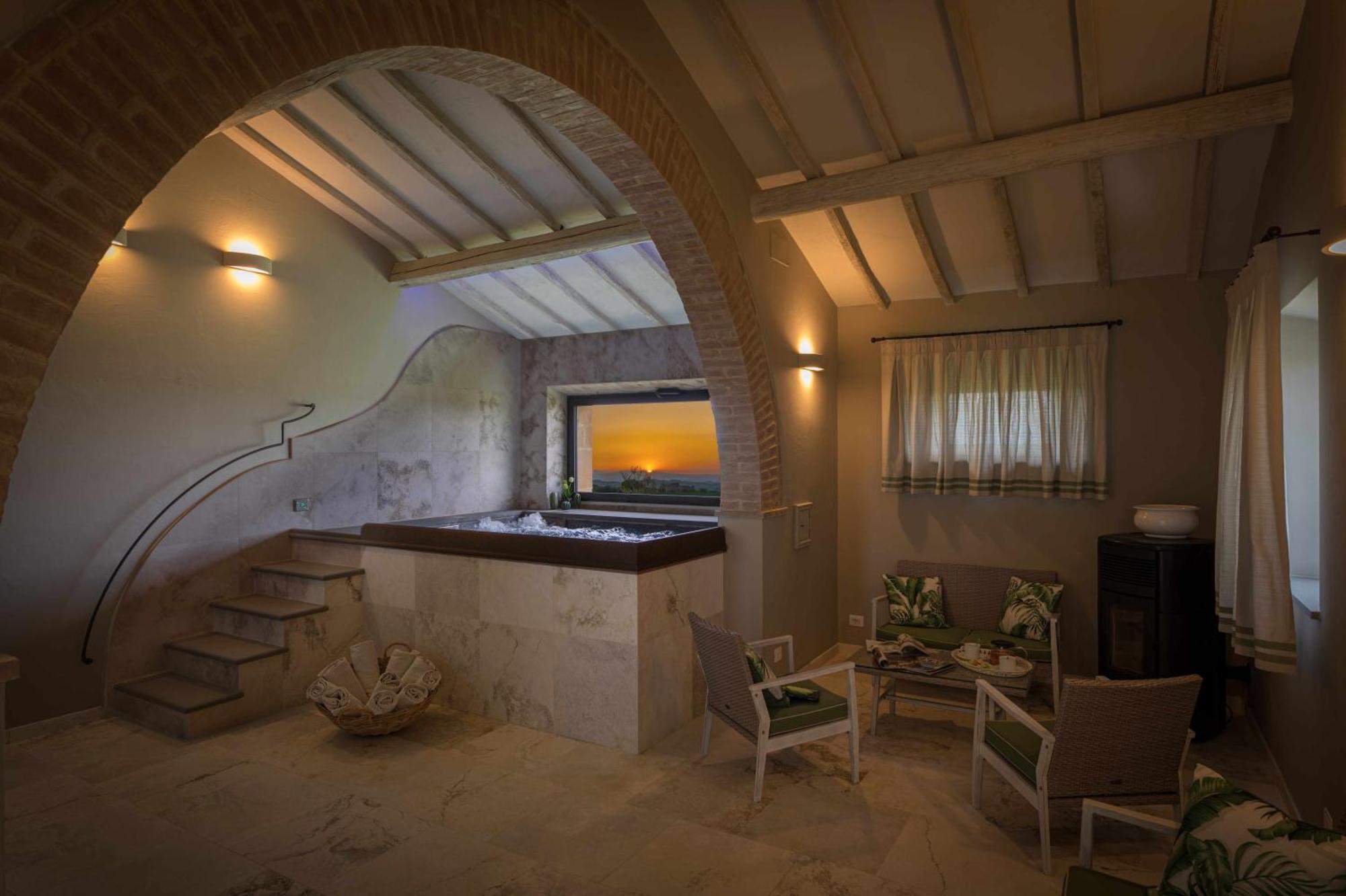 Villa I Cipressini Piscina Riscaldata Spa Toscana بيينْسا المظهر الخارجي الصورة
